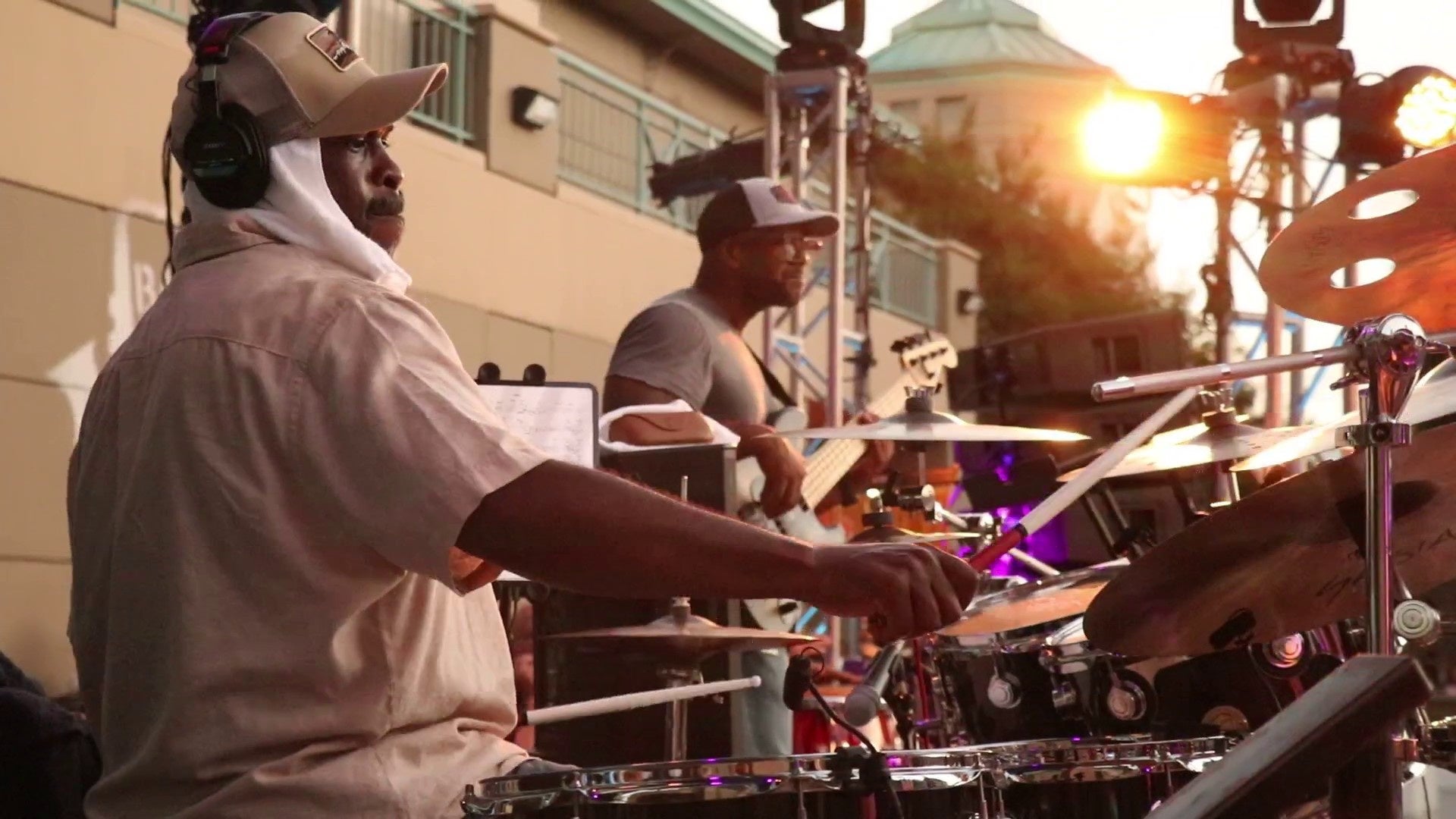 <a href="https://www.ksat.com/entertainment/2025/07/19/sights-sounds-32nd-annual-balcones-heights-jazz-festival/" target="_blank">🎶 Sights & Sounds: 32nd Annual Balcones Heights Jazz Festival</a>