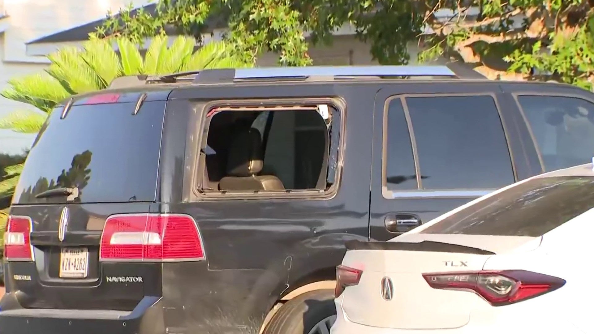 17-year-old, mother, grandmother shot after group shows up at home to fight teenager in Cypress