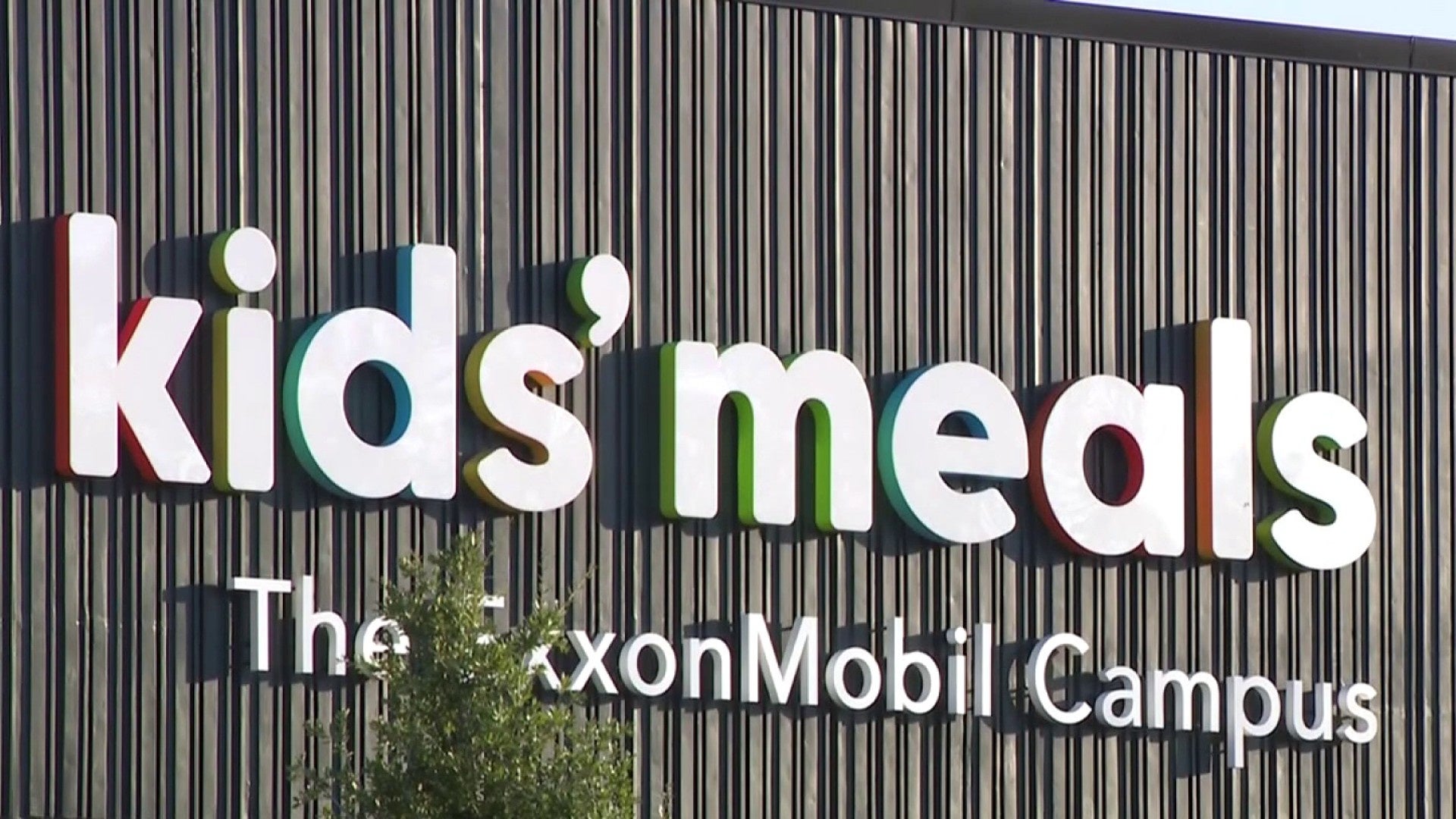 Houston non-profit opens new facility to provide more meals to children in need amid SNAP concerns