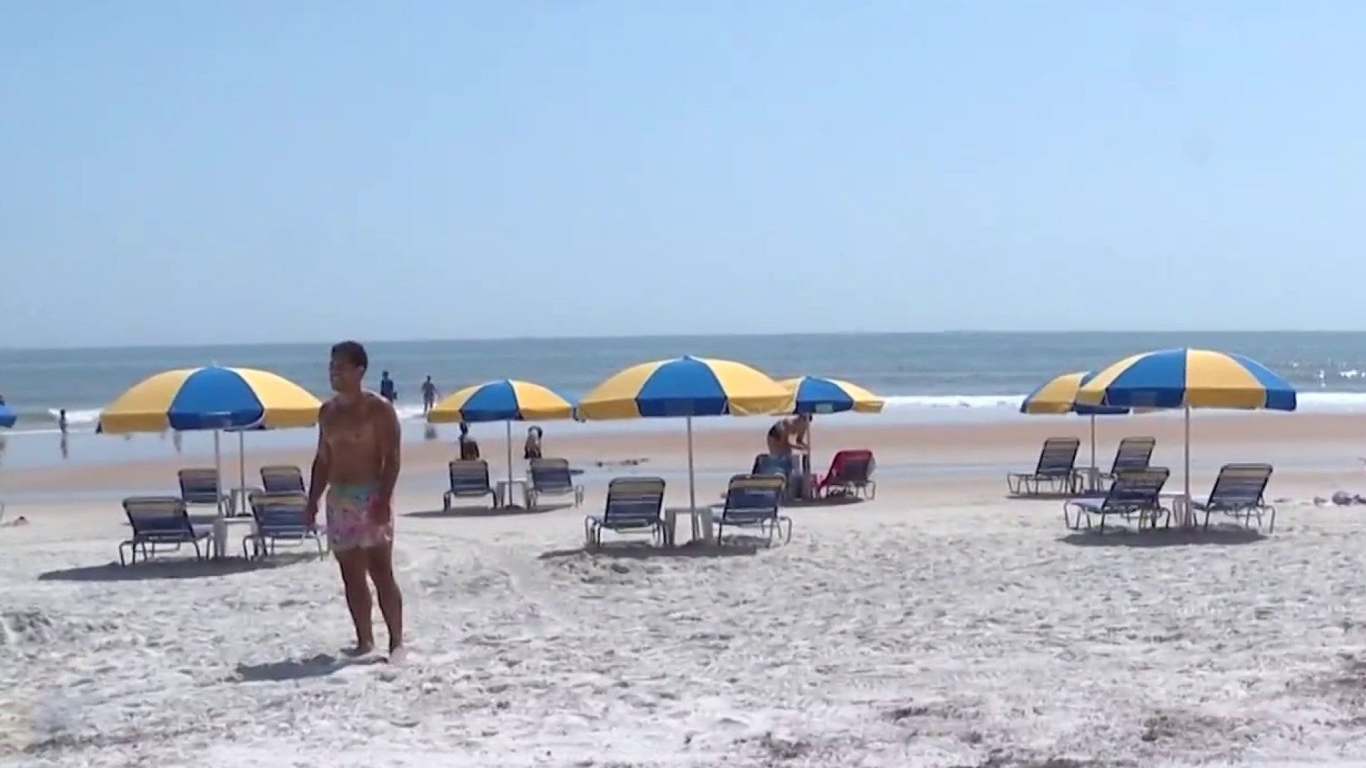 ‘Welcome to Florida:’ Locals beat the heat by hitting the beach, prioritizing sun safety
