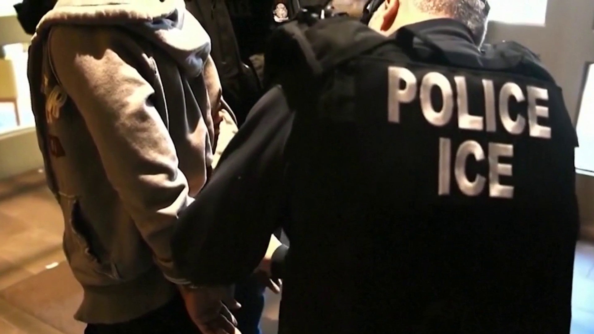 <a href="https://www.ksat.com/news/local/2025/02/05/trump-administrations-border-security-crackdown-raises-questions-in-san-antonio/" target="_blank">Trump administration’s border security crackdown raises questions in San Antonio</a>