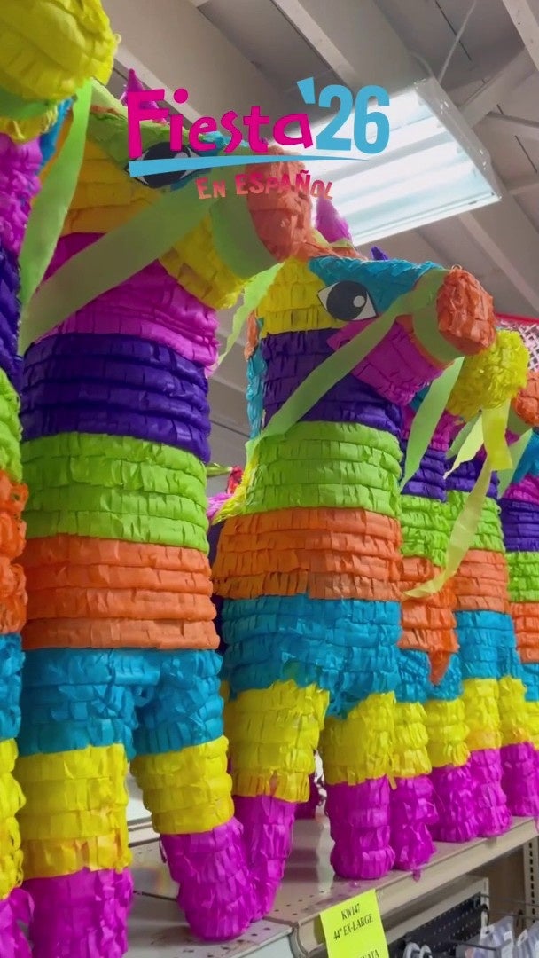 <a href="https://www.ksat.com/news/local/2026/04/04/tradicion-y-color-mas-de-70-anos-celebrando-fiesta-en-san-antonio/" target="_blank">Tradición y color: Más de 70 años celebrando Fiesta en San Antonio</a>