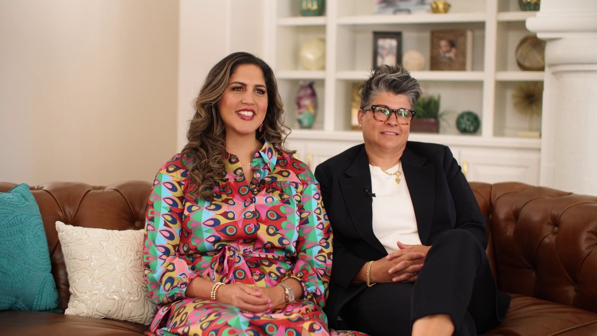 <a href="https://www.ksat.com/news/local/2025/06/26/south-texas-pride-natalie-and-tracey-jones-gamez-share-their-coming-out-journey-family-challenges/" target="_blank">South Texas Pride: Natalie and Tracey Jones Gamez share their coming out journey, family challenges</a>