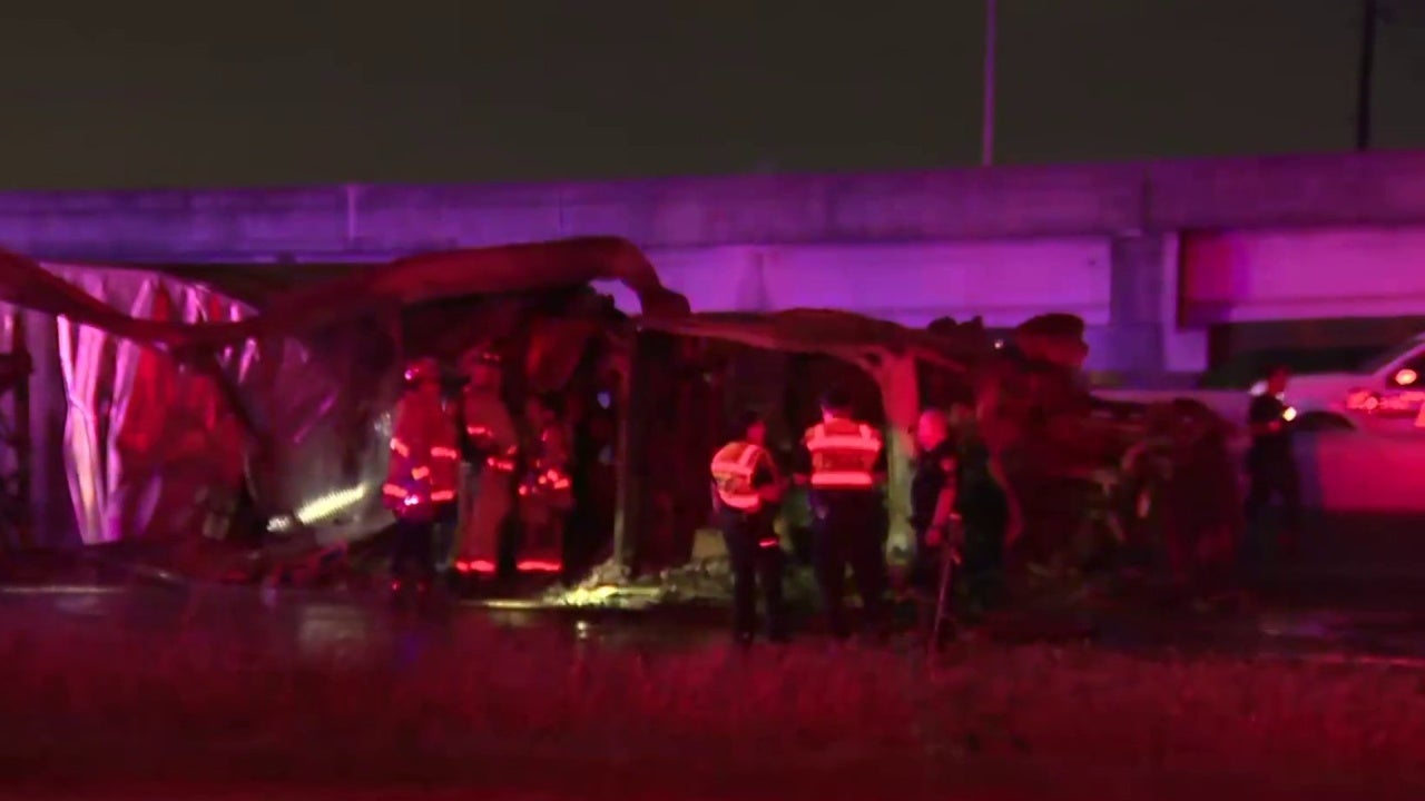 Person killed after 18-wheeler crash on Northeast Side, SAPD says