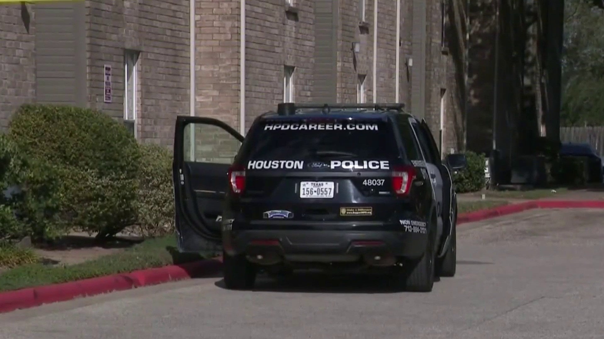 4-year-old boy in critical condition after accidentally shooting himself in head in SE Houston