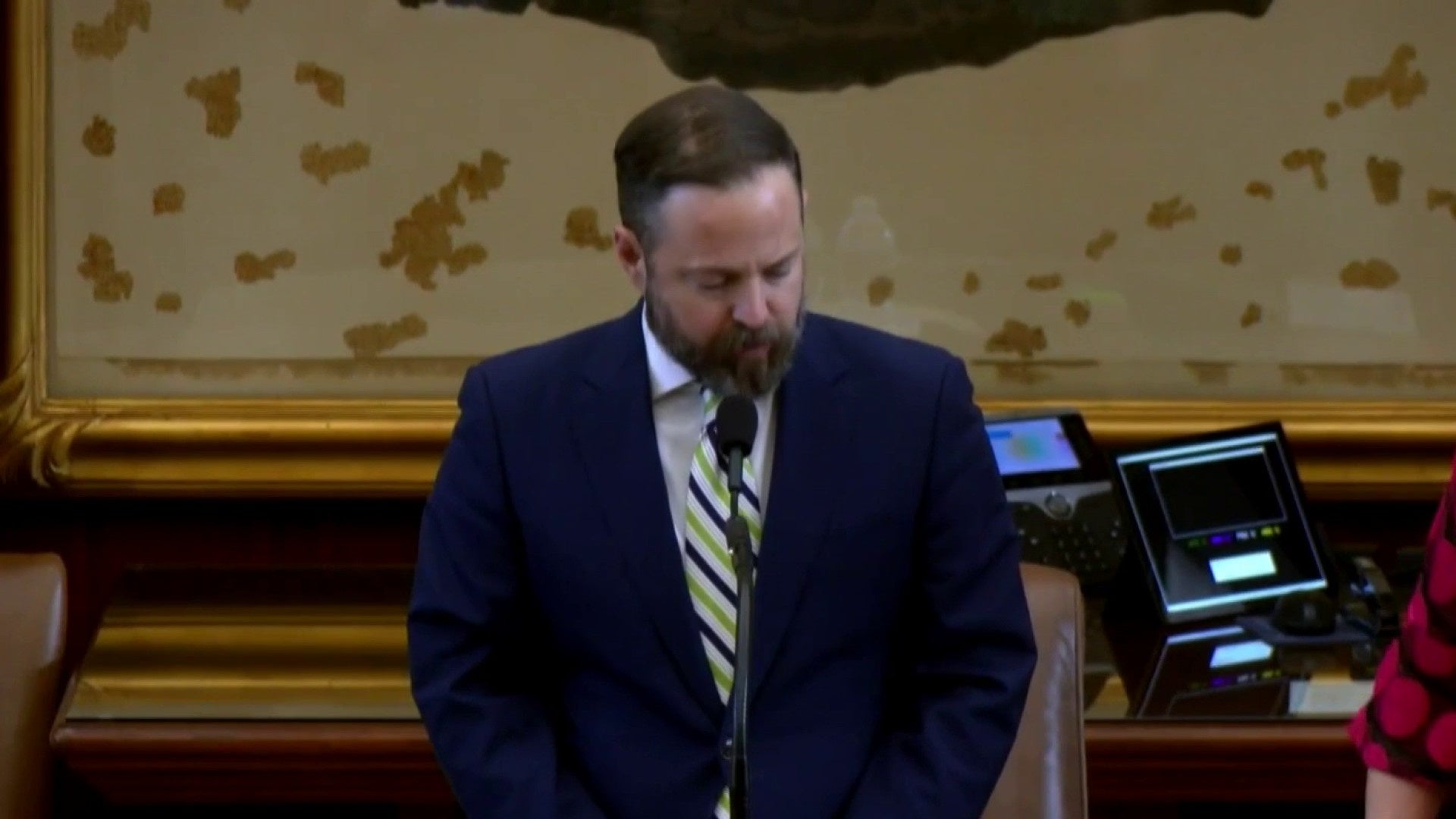 Republican leaders push for Texas Democrats to be punished for breaking  quorum over redistricting