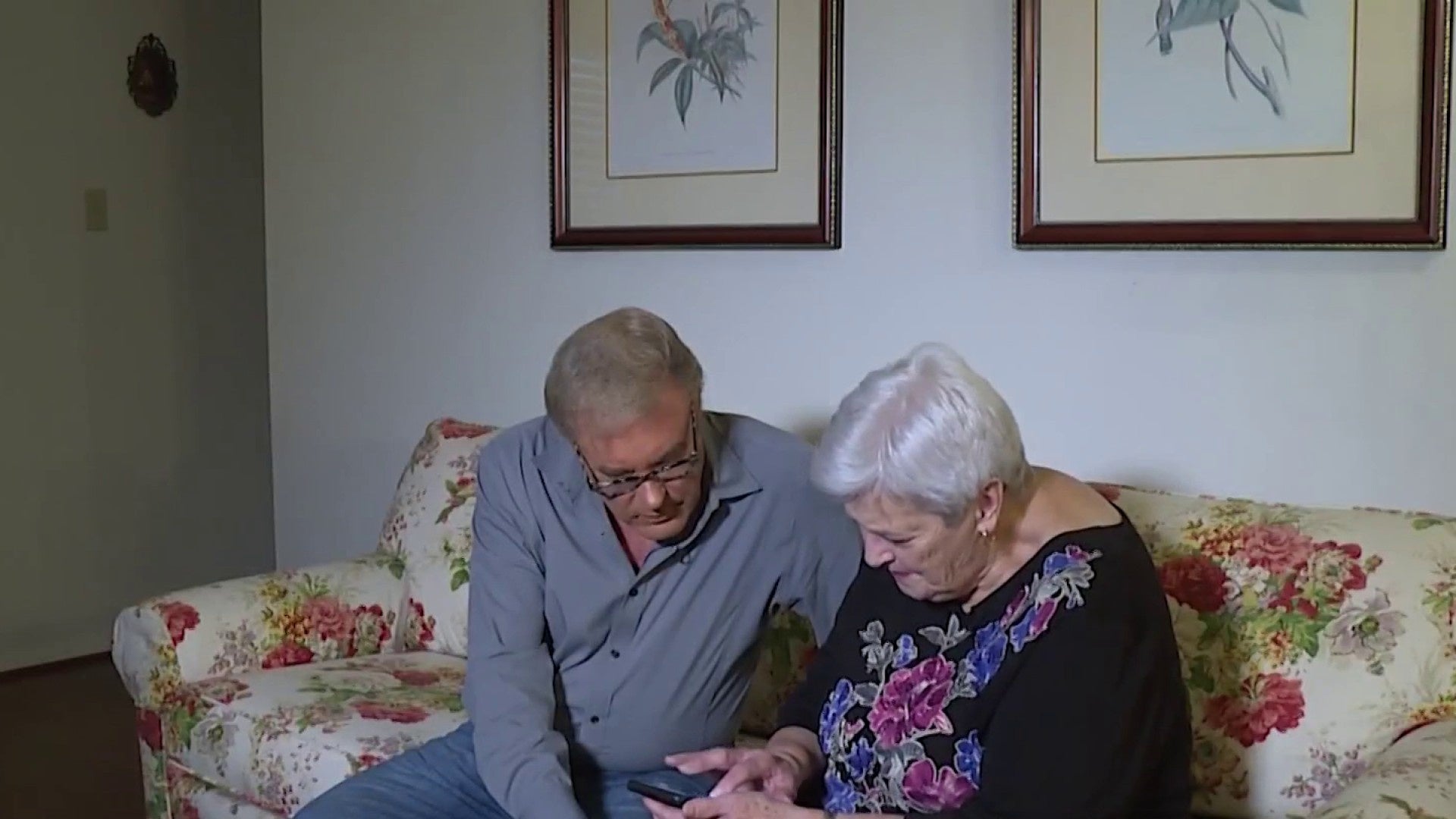 Estate sale heartbreak: Families lose precious heirlooms, money