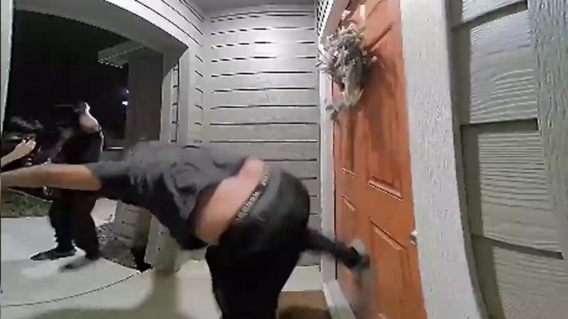 <a href="https://www.ksat.com/news/local/2026/04/05/door-kick-challenge-causing-damage-concern-in-seguin-neighborhood/" target="_blank">‘Door Kick Challenge’ causing damage, concern in Seguin neighborhood</a>