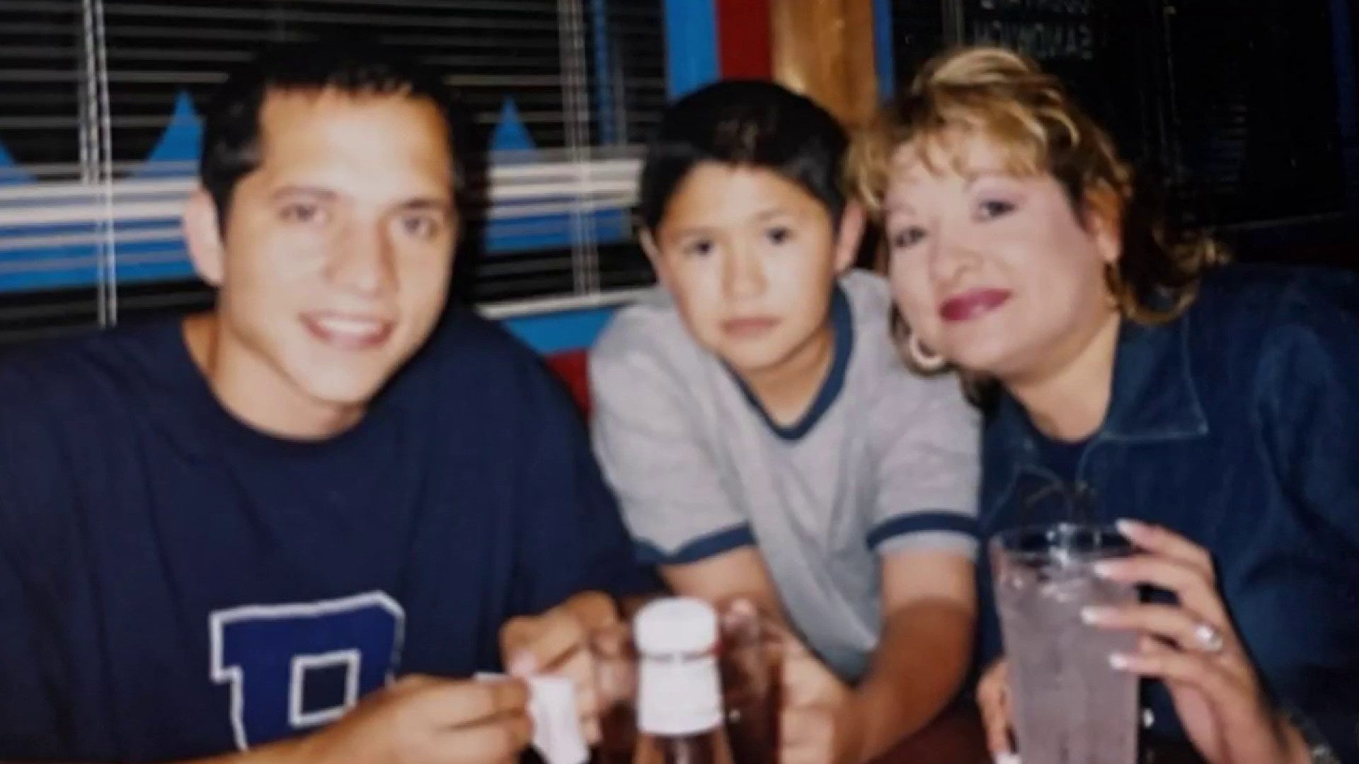 <a href="https://www.ksat.com/news/local/2025/05/12/family-seeks-justice-for-man-killed-in-hit-and-run-while-walking-on-i-35/" target="_blank">Family seeks justice for man killed in hit-and-run while walking on I-35</a>