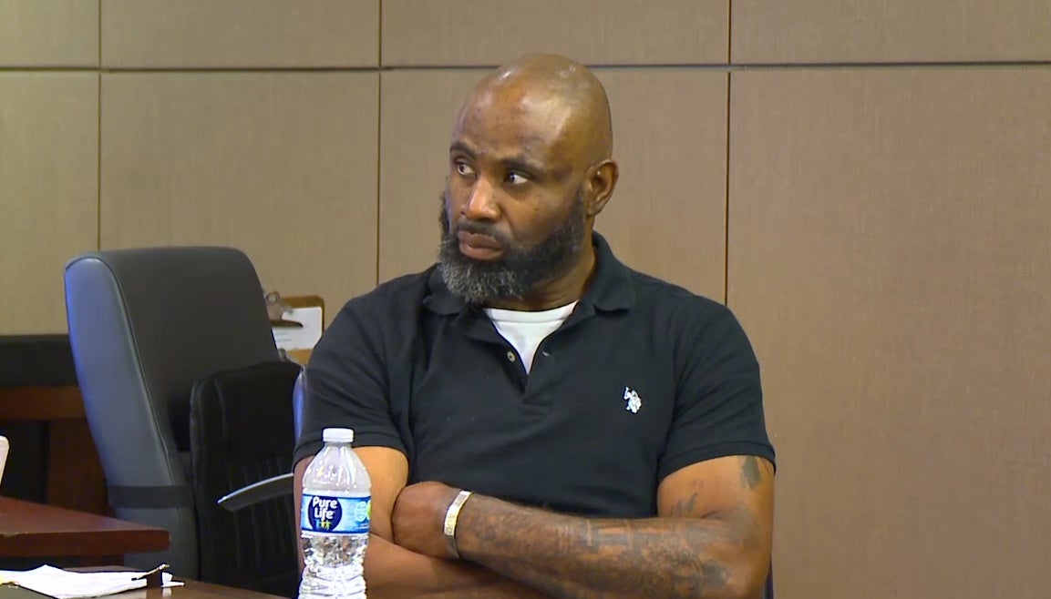 <a href="https://www.ksat.com/news/local/2025/08/19/jury-shown-graphic-crime-scene-photos-in-retrial-of-man-accused-of-killing-beloved-h-e-b-employee/" target="_blank">Jury shown graphic crime scene photos in retrial of man accused of killing beloved H-E-B employee</a>
