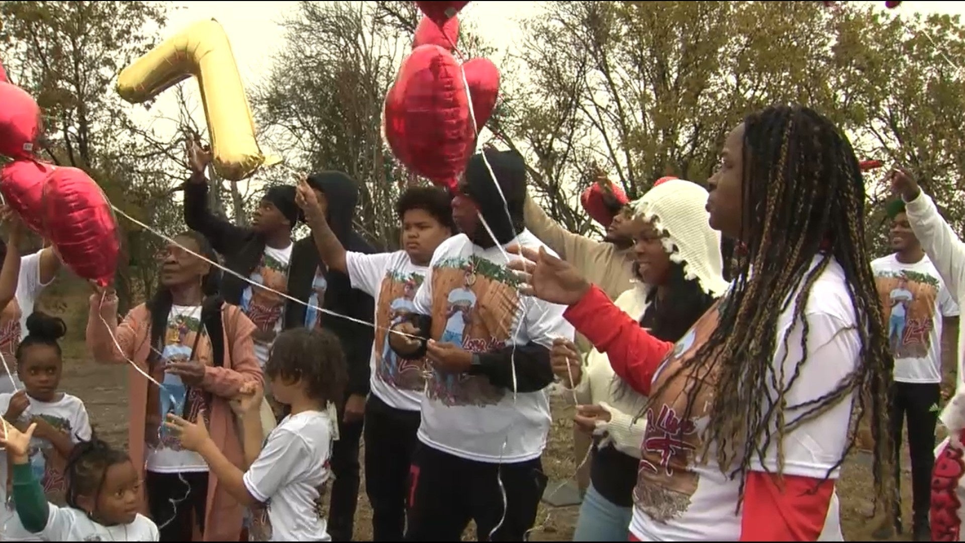 Family, friends hold balloon release in remembrance of 21-year-old